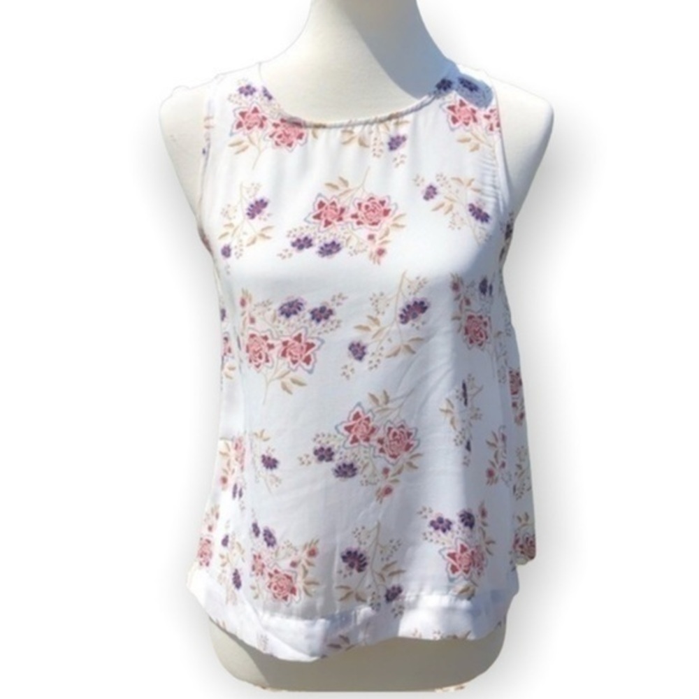 White floral tank top by Pink Republic